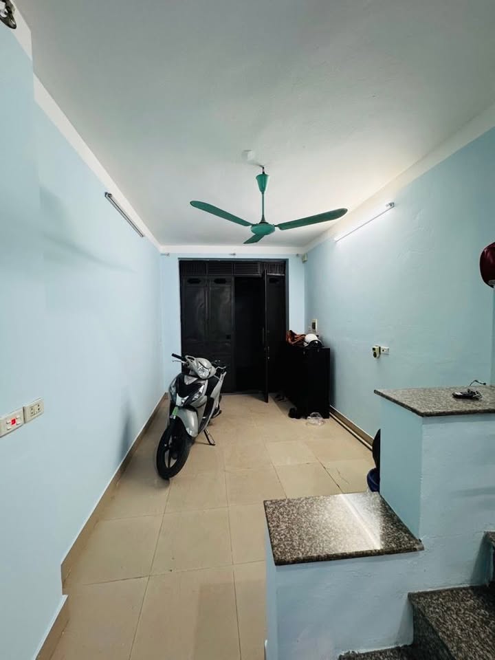 Đất tặng nhà 3 tầng tại Văn Quán Hà Đông 31m² - Cần bán gấp!