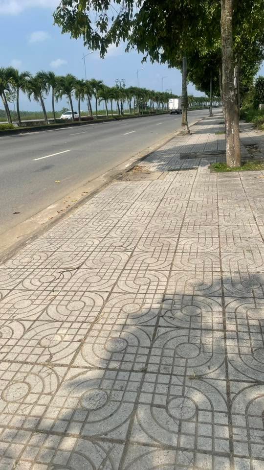 Đất nền mặt tiền đường Hoàng Sa, huyện Sơn Tịnh, 426m² - Giá tốt đầu tư!