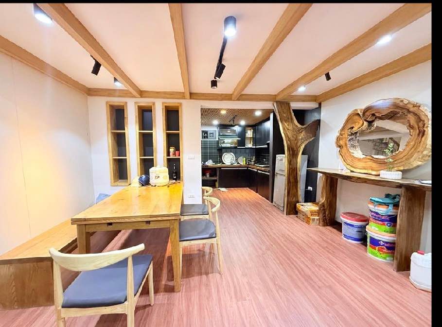 Nhà Phố Hoàng Mai 58m² - Mặt Tiền Kinh Doanh 4.8m - Giá Thỏa Thuận