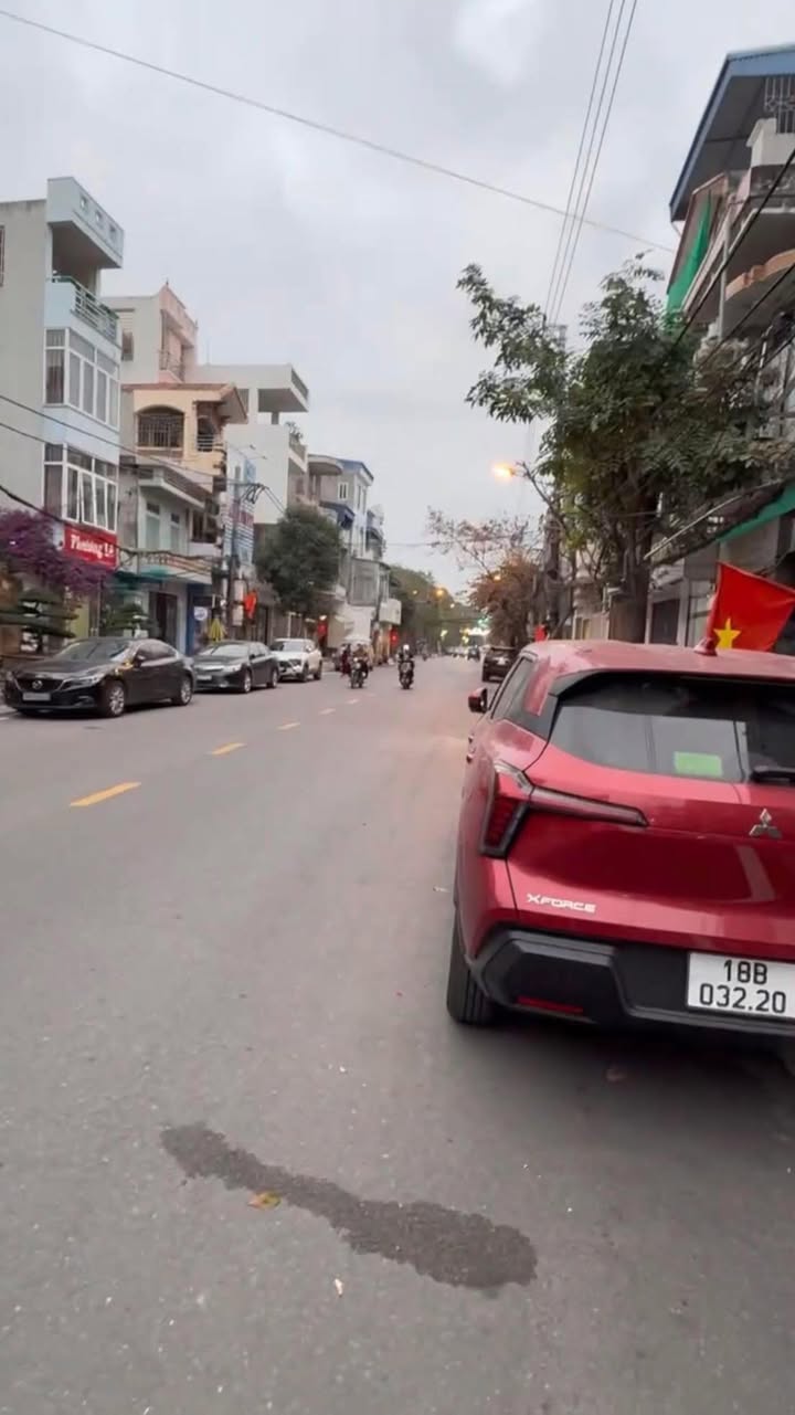 Đất nền mặt đường Hùng Vương, Nam Định 222m² giá 6 tỷ - Cơ hội đầu tư tuyệt vời!