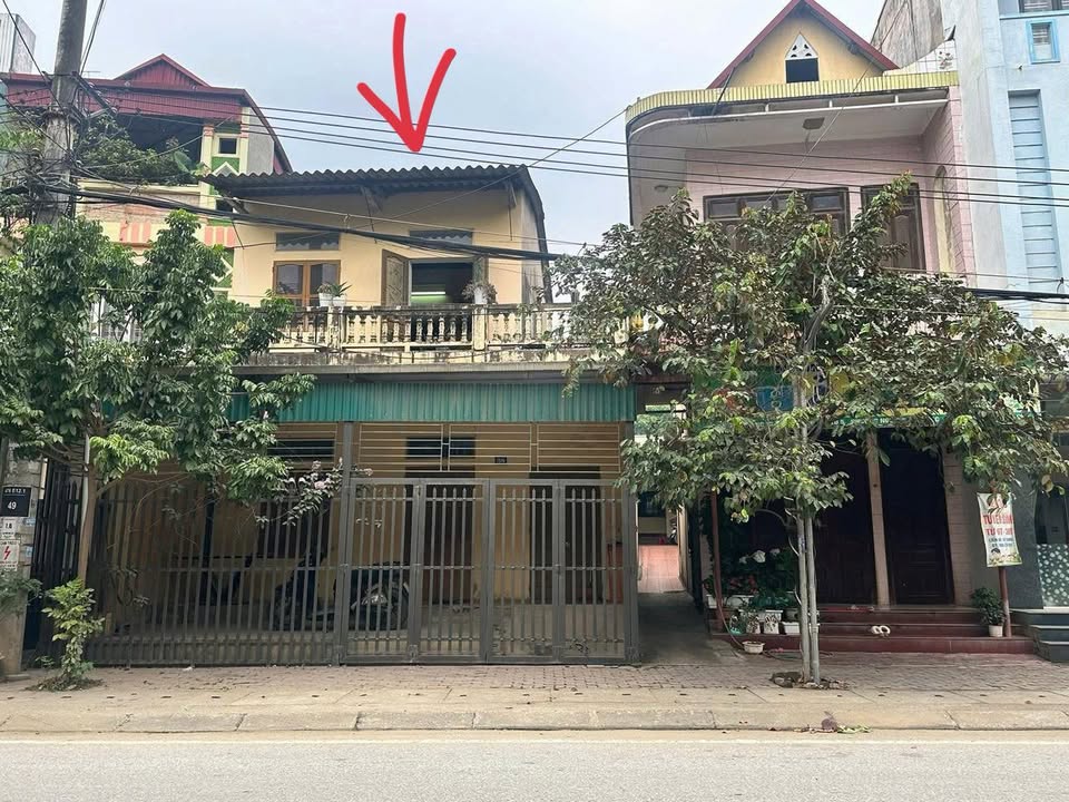 Nhà mặt đường Trần Bình Trọng, Yên Bái 139m² giá 3.2 tỷ - Cơ hội kinh doanh tuyệt vời!