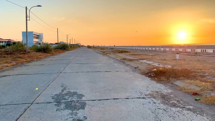 Đất nền mặt tiền biển Mũi Né 125m² - Sổ hồng thổ cư, sẵn sàng đầu tư