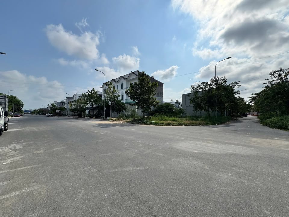 Đất nền góc 160m² đường A3, Hưng Phú, Cần Thơ - Giá chỉ 6.5 tỷ!