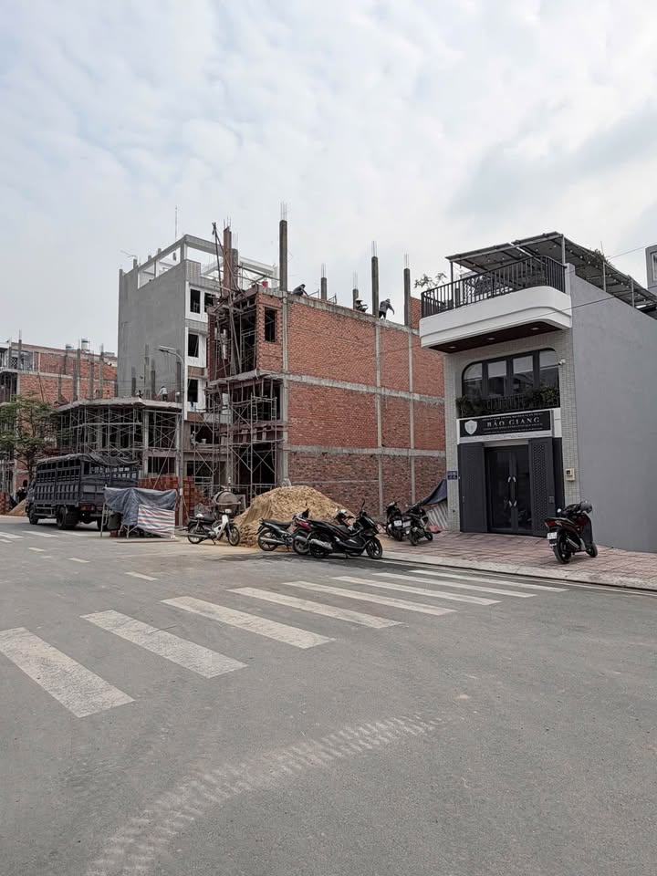 Đất nền mặt tiền đường Tây Lân, Quận Bình Tân 72m² giá 5.55 tỷ - Cơ hội đầu tư hấp dẫn!