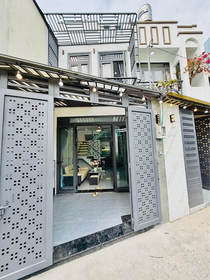 Nhà đẹp Gò Vấp 46m² giá 5.38 tỷ - Sẵn sàng vào ở ngay!