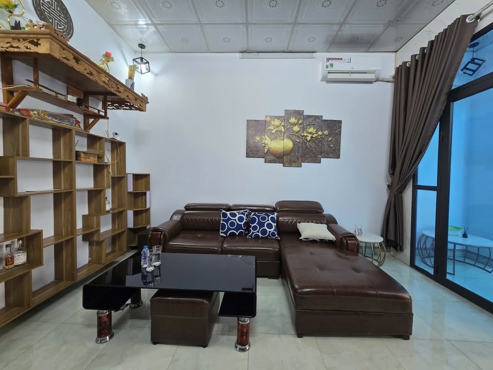 Nhà Cấp 4 Yên Bái 80m² Full Thổ Cư - Ô Tô Đỗ Cửa