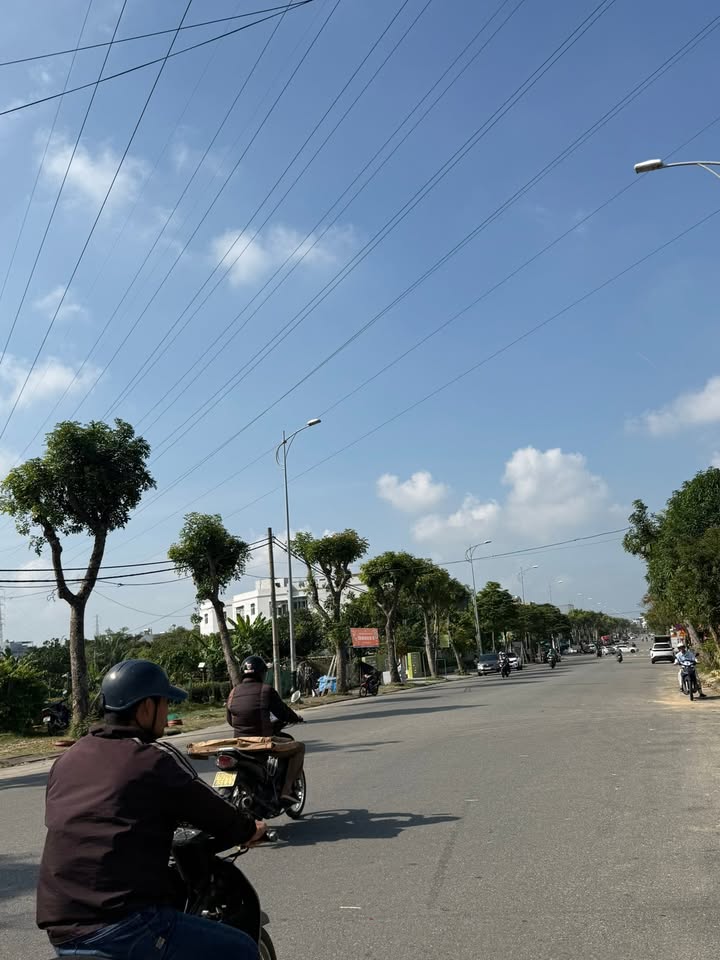 Nhà 4 Tầng Lô Góc 2 Mặt Tiền Nam Việt Á, Đà Nẵng - 66m² - 7.45 Tỷ