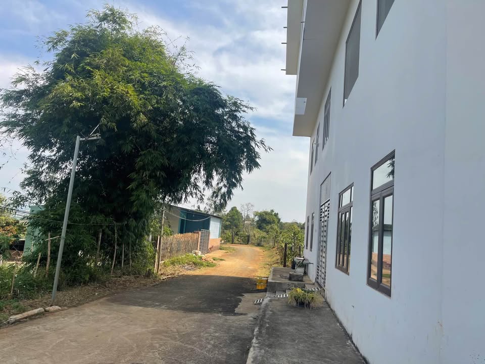 Nhà Đồi Thông 123m² giá 1.6 tỷ - Góc 2 mặt tiền, sống đẳng cấp!