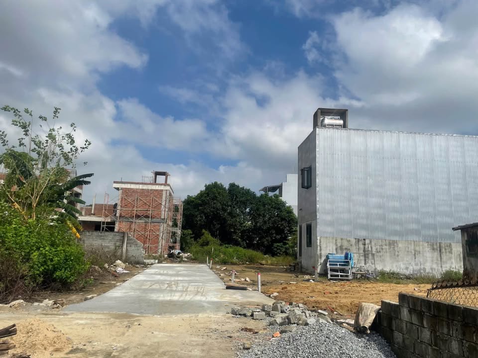 Đất nền kiệt 4m Khái Tây 1, Quận Ngũ Hành Sơn 94m² giá 2.9 tỷ - Địa điểm lý tưởng gần trường học!