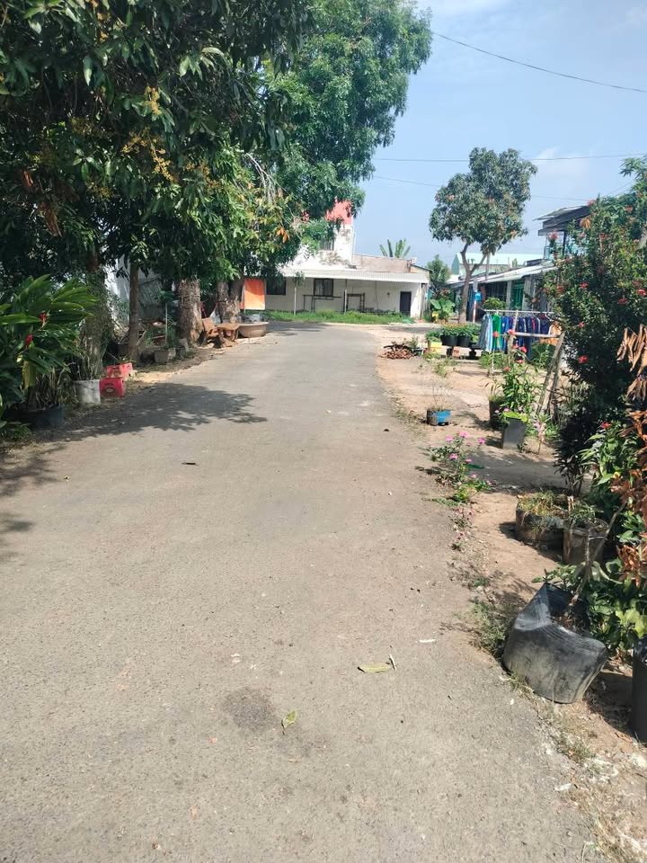 Nhà cấp 4 tại khu dân cư Mỹ Lợi B, Tiền Giang 80m² giá 900 triệu - Chính chủ bán gấp!