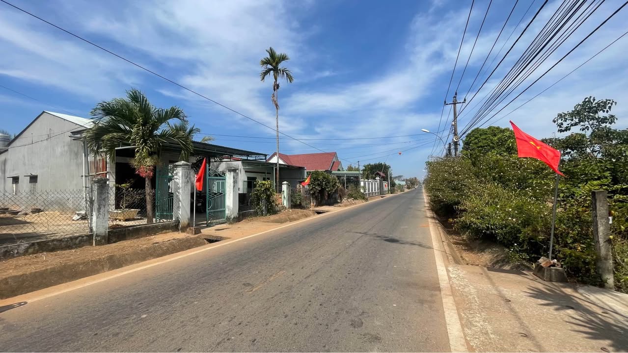 Đất thổ cư xã Ia Chim 1350m² giá chỉ 1.7 tỷ - Sổ hồng chính chủ!