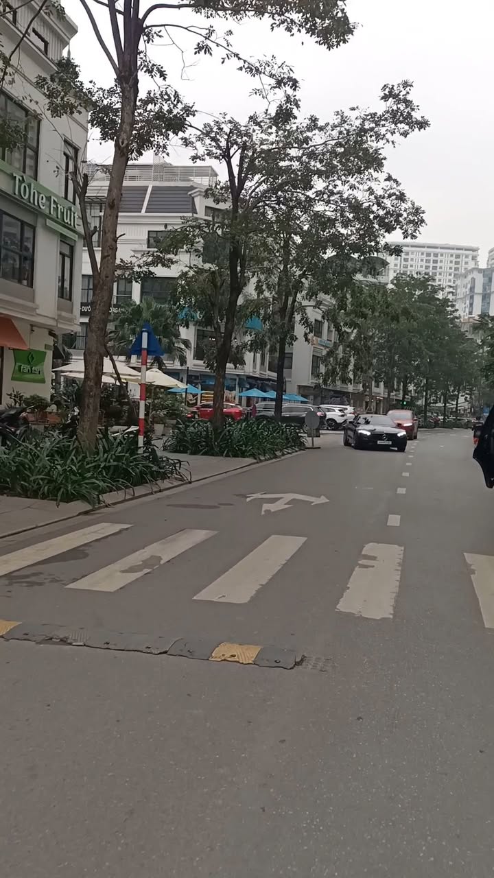 Nhà phố LK Vin Hàm Nghi, 55m² giá 4.4 tỷ - Mặt tiền kinh doanh sầm uất!