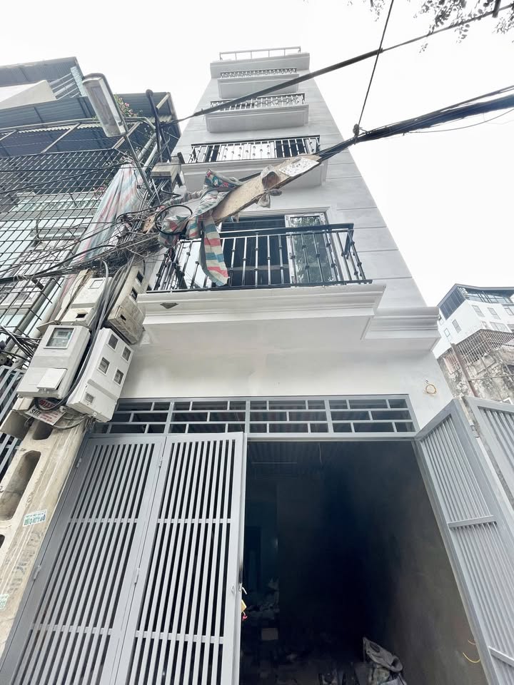 Tòa CHDV Cao Cấp Ngọc Hà, Ba Đình - 7 Tầng Thang Máy, 13 Căn