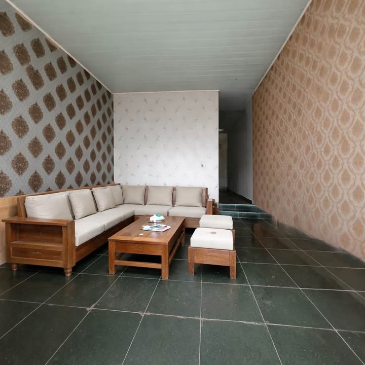 Nhà phố Phường Lào Cai 88m² giá 2.65 tỷ - Đối diện công viên, kinh doanh thuận lợi!