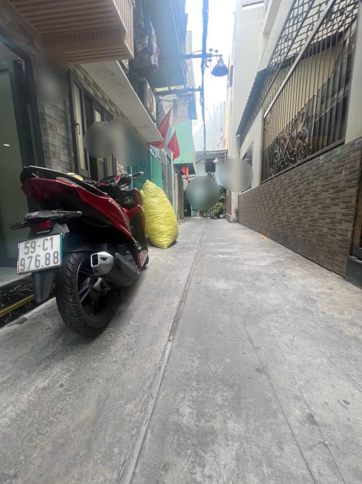 Nhà phố Hồng Bàng, Q6 - 3 tỷ 880 triệu - Hẻm an ninh gần chợ Bình Tây!