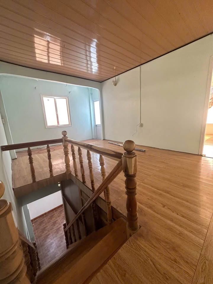 Nhà Hai Mặt Tiền Cổ Loa, Phường Xuân Hương, Đà Lạt 71.11m² - Sổ Hồng Chính Chủ!