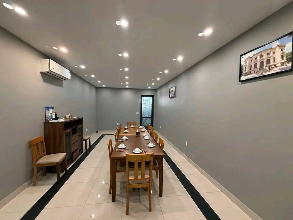 Nhà mặt đường Minh Khai, Hải Phòng 120m² giá 27 triệu - Phù hợp cho mọi mô hình kinh doanh!