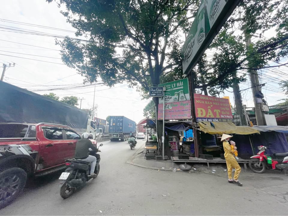 Đất nền Ấp Bình Tiền 2, Đức Hòa Hạ 200m² giá 1.9 tỷ - Vị trí đắc địa, đầu tư sinh lời!