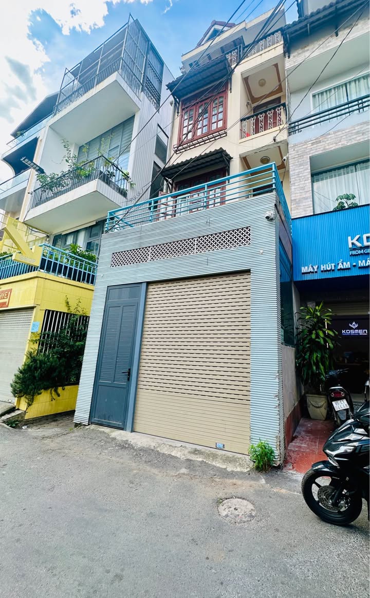 Nhà 240m² Đường 3-2 Đà Lạt - Kinh Doanh/Văn Phòng/Ở - 20 Triệu/Tháng