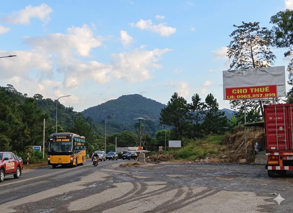 Biển quảng cáo ngoài trời Đèo Bảo Lộc 20m² giá thỏa thuận - Vị trí đắc địa trên tuyến đường huyết mạch!
