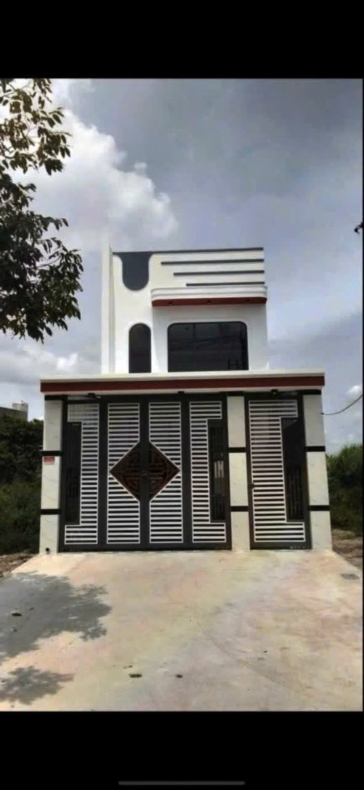 Nhà phố Tân Phú Trung, Củ Chi 130m² giá 4.2 tỷ - Hoàn công đầy đủ, mặt tiền đường nhựa!