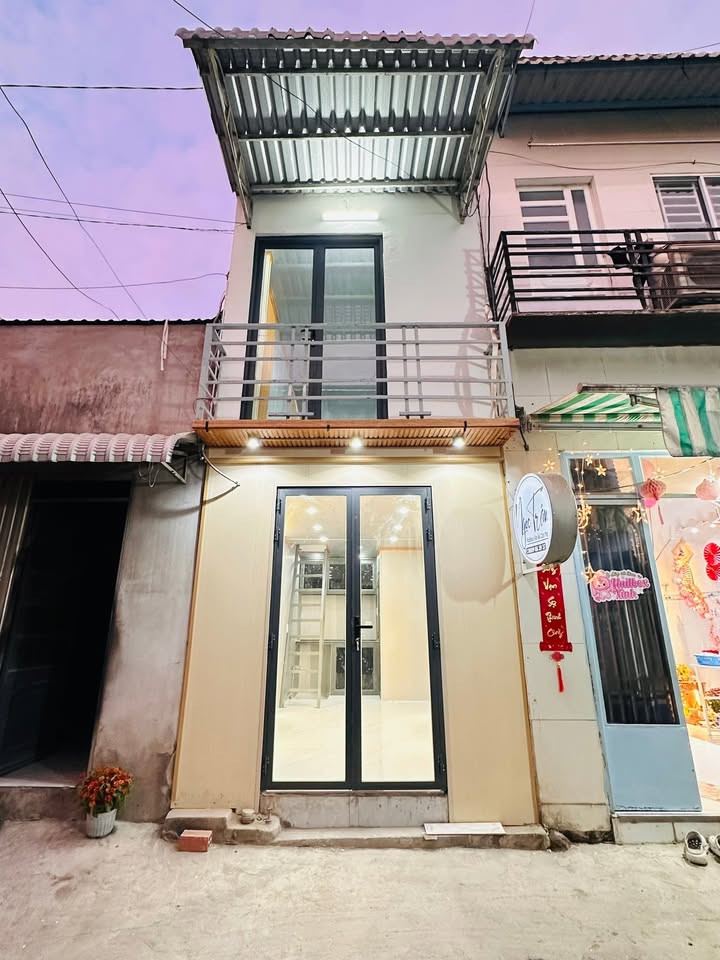 Nhà bán hẻm 311 đường Nguyễn Văn Cừ 12,84m² giá 950 triệu - Sẵn sàng vào ở ngay!