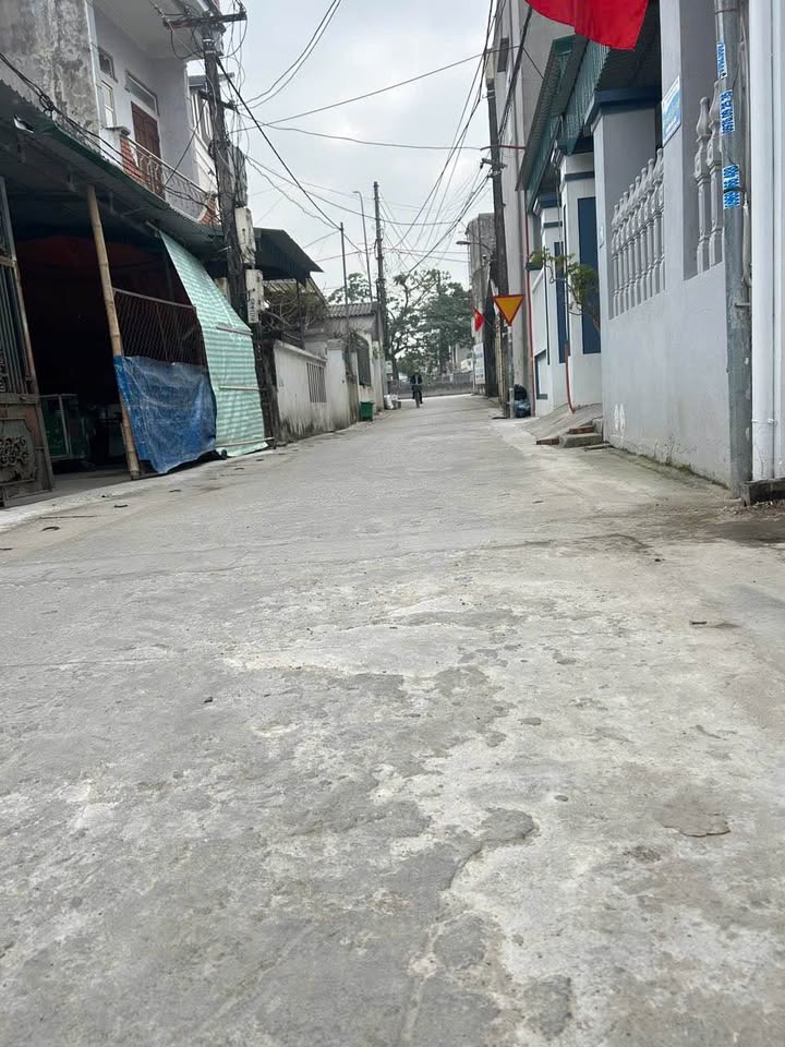 Nhà cấp 4 Tân Phong 65m² giá 1 tỷ - Chính chủ bán gấp!