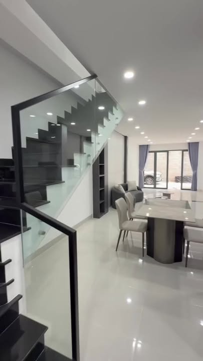 Nhà 1 Mê Trung Tâm Buôn Ma Thuột, 120m², 3PN, Sân Ô Tô, 3.25 Tỷ