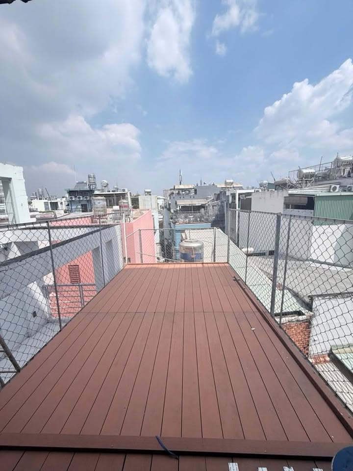 Nhà 3 tầng mặt tiền Hoàng Sa, Quận 1 - Giá chỉ 7 tỷ - Sẵn sàng vào ở!