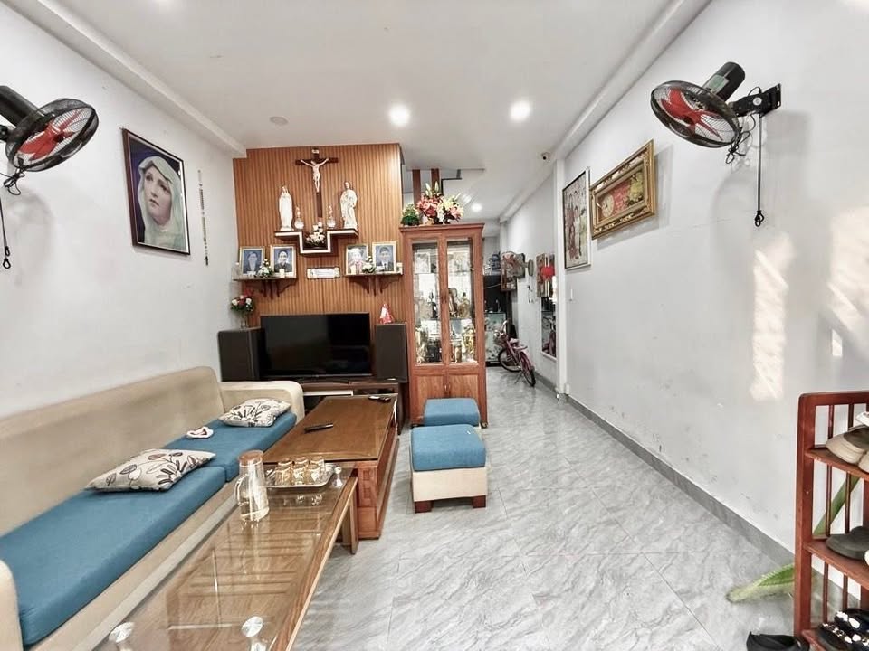 Nhà 2 tầng Phường Tam Bình 33m² giá 3.1 tỷ - Chỉ việc dọn vào ở!