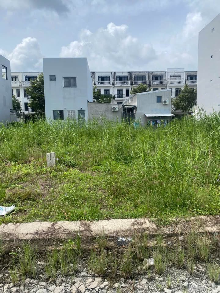 Đất nền khu dân cư Hồng Loan 5C, Cần Thơ, 90m² - Giá tốt, vị trí đẹp!