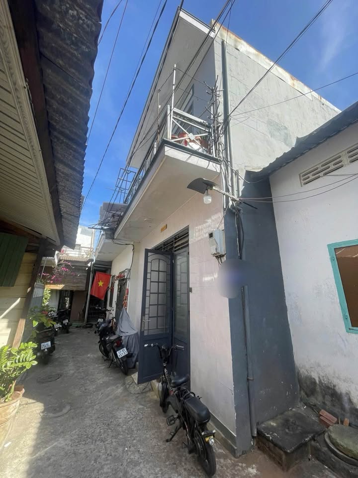 Nhà hẻm Đinh Công Tráng, Buôn Ma Thuột 48m² giá 1.8 tỷ - Cơ hội đầu tư tuyệt vời!