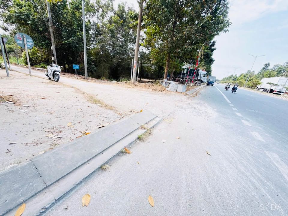 Đất Vườn Bến Tre 1277m² - Sổ Riêng, Ô Tô Vivu