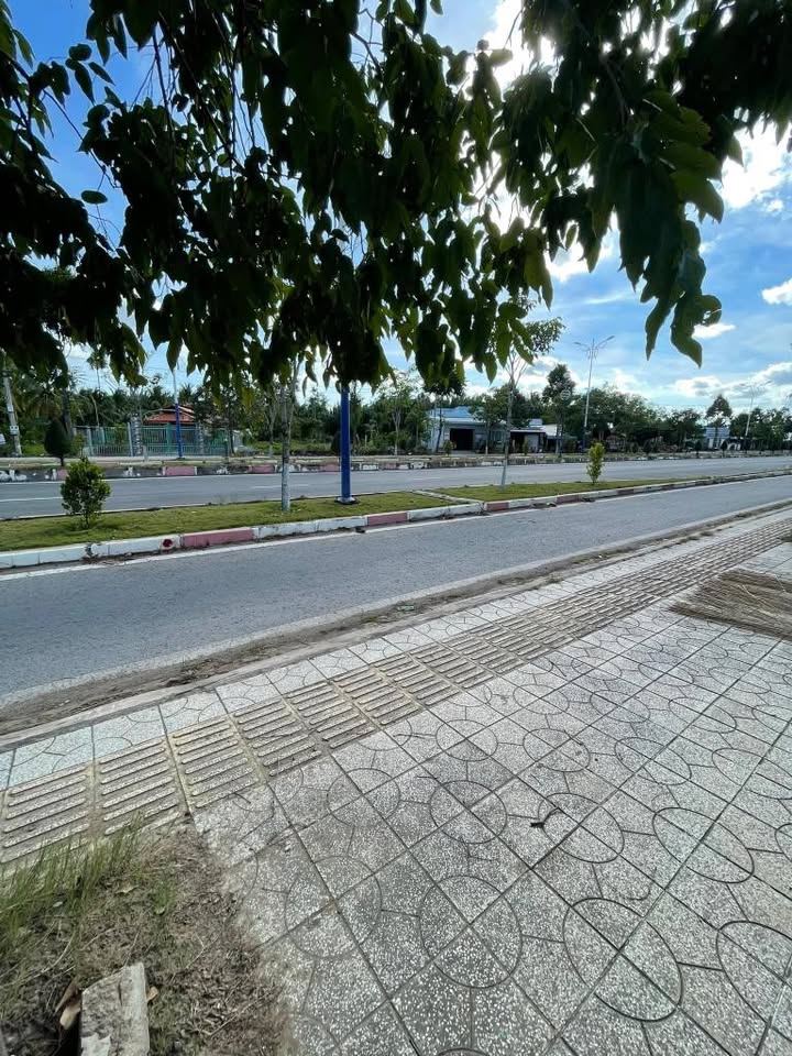 Đất nền 500m² mặt tiền đường 885 - Giá chỉ 1.8 tỷ, cơ hội đầu tư không thể bỏ qua!