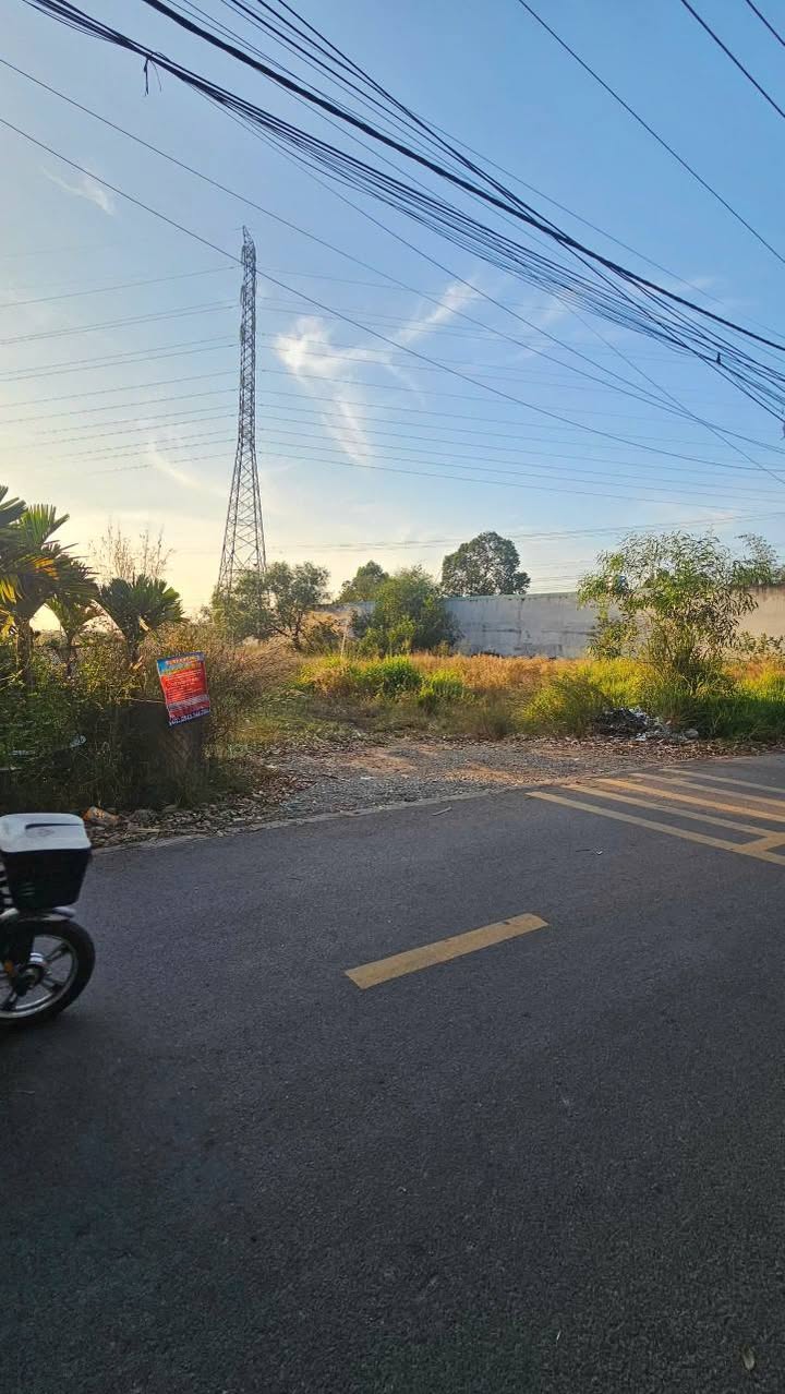 Đất mặt tiền đường Uyên Hưng 1067m² giá 6.2 tỷ - Cơ hội đầu tư không thể bỏ lỡ!