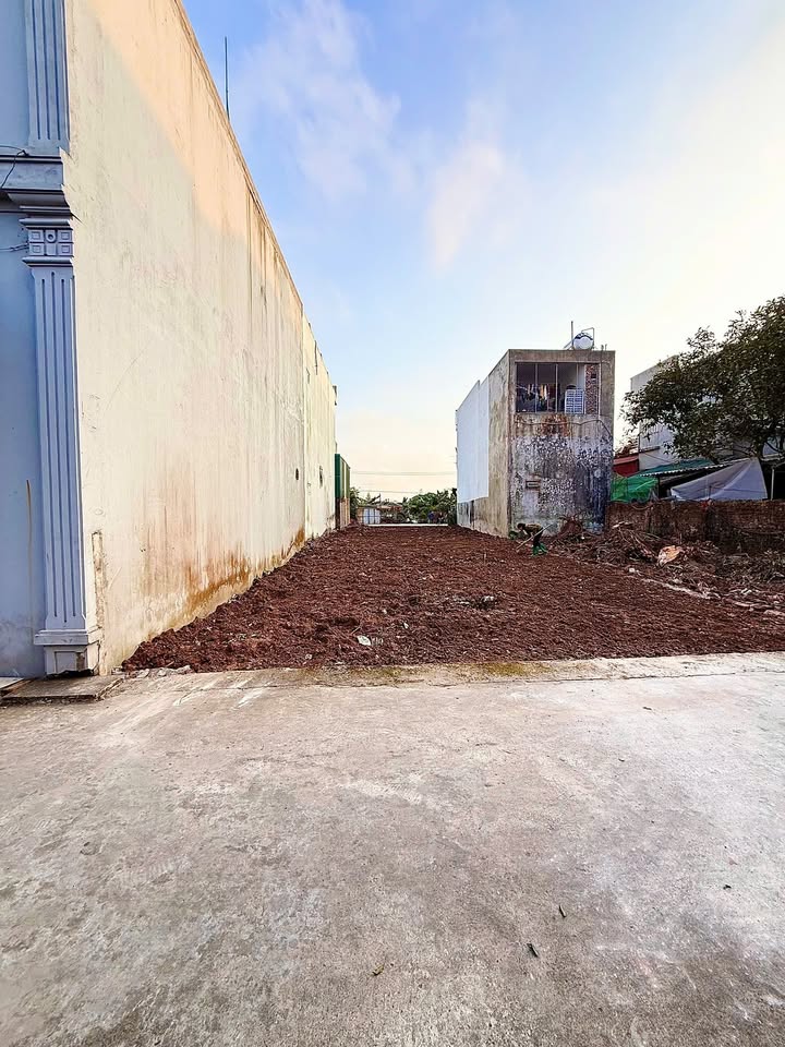 Đất nền Huyện Hưng Hà 50m² giá 1.1 tỷ - Đường ô tô thông thoáng!