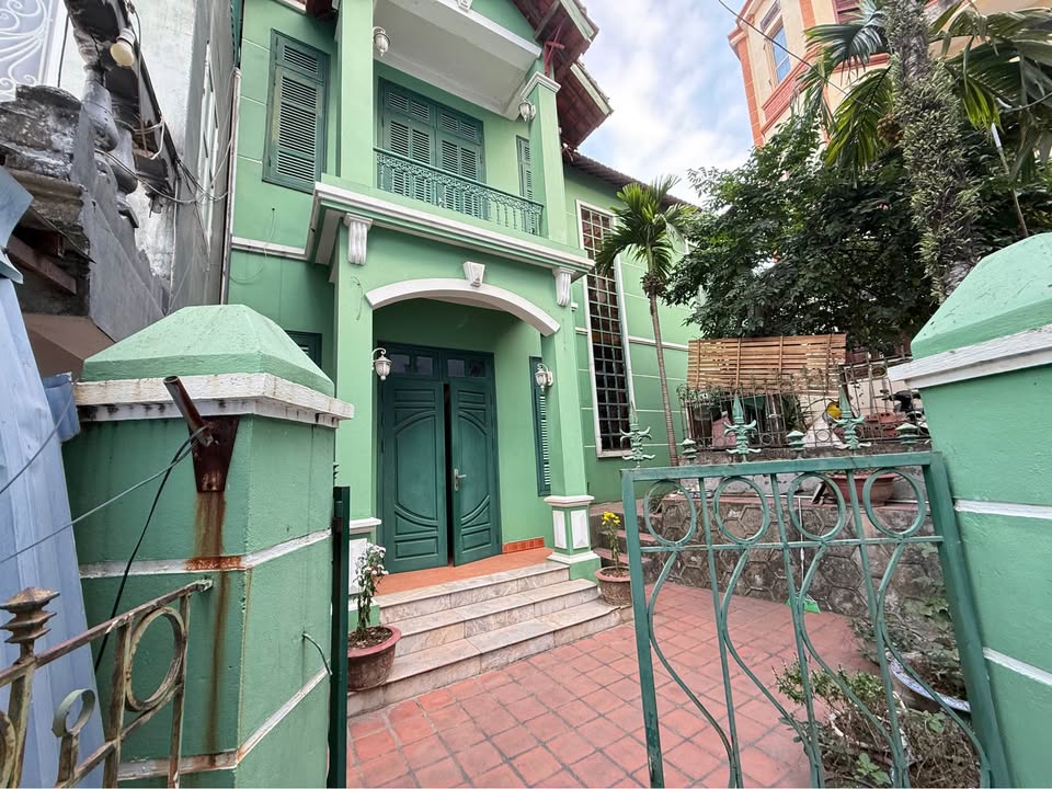 Nhà 2 tầng Phường Bãi Cháy 105m² giá 3.1 tỷ - Sẵn sàng vào ở ngay!