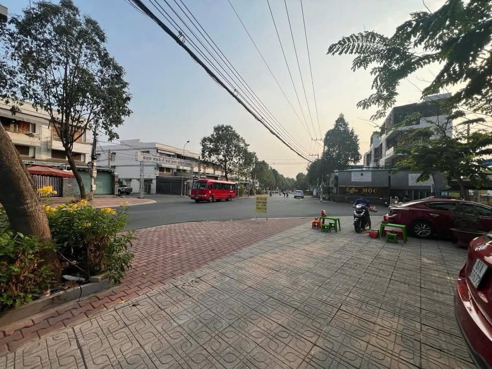 Nhà phố KDC Hiệp Phát, Thủ Dầu Một 60m² giá 2.7 tỷ - Sổ hồng riêng chính chủ!