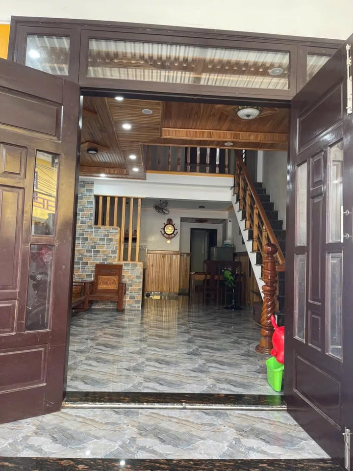 Nhà riêng đường Hùng Vương, Quận Thanh Khê, 87m² giá 2.75 tỷ - Chính chủ bán gấp!