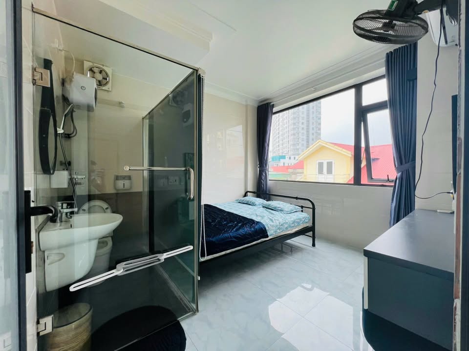 Phòng cho thuê cao cấp tại 50 Minh Tân, P Hưng Bình - Gần trung tâm thành phố!