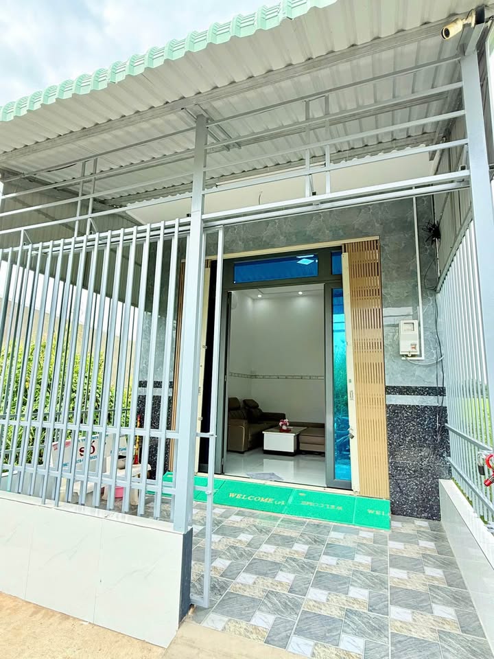 Nhà cấp 4 Phường Mỹ Quý, Long Xuyên 81.1m² giá chỉ 1 tỷ - Sẵn sàng vào ở!