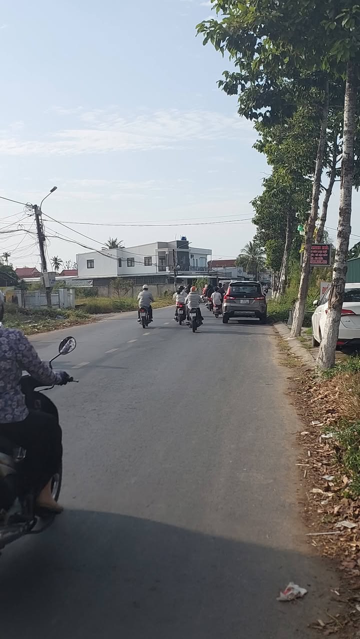 Nhà mặt tiền đường Huỳnh Tấn Phát - 52m² giá chỉ 1 tỷ - Kinh doanh thuận lợi!