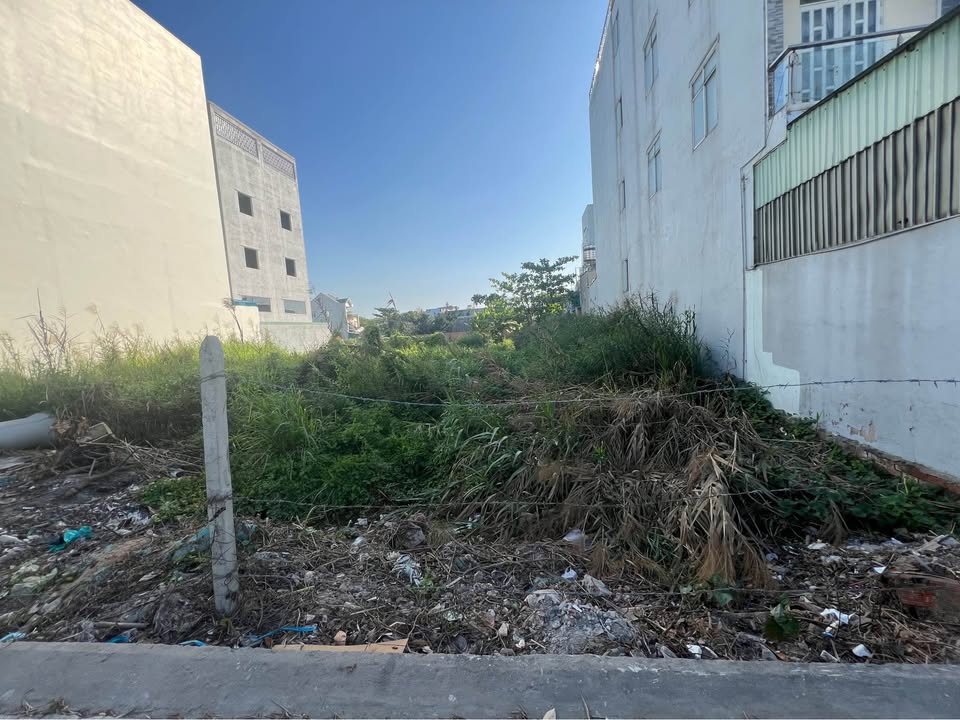 Đất thổ cư mặt tiền Thạnh Lộc 37, 196m² giá 8.2 tỷ - Tiềm năng kinh doanh lớn!