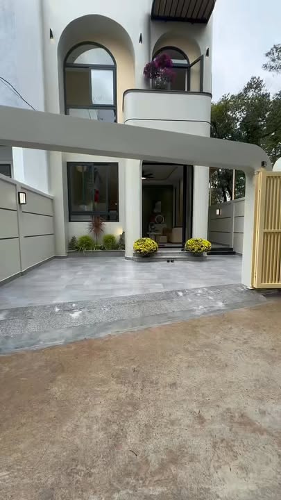 Townhouse Đường Hoài Thanh, Thủy Xuân, 106m² giá 2.9 tỷ - Sang trọng, Full nội thất!