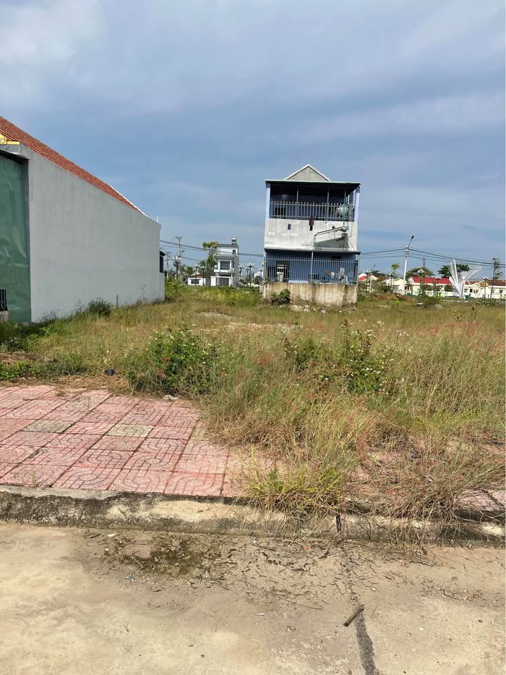 Đất nền An Nhơn, Bình Định 147m² giá chỉ 8xx triệu - Hướng Đông mát mẻ!