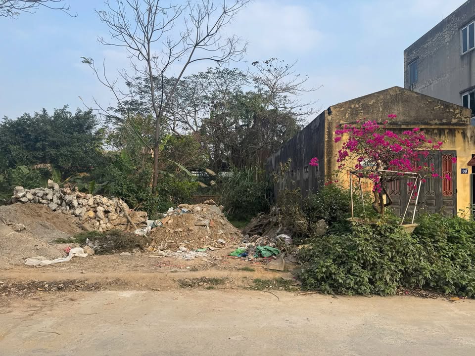 Đất đẹp tại phố Hưng Thịnh, Ninh Bình 100m² giá 4 tỷ - Sẵn sàng cho đầu tư!