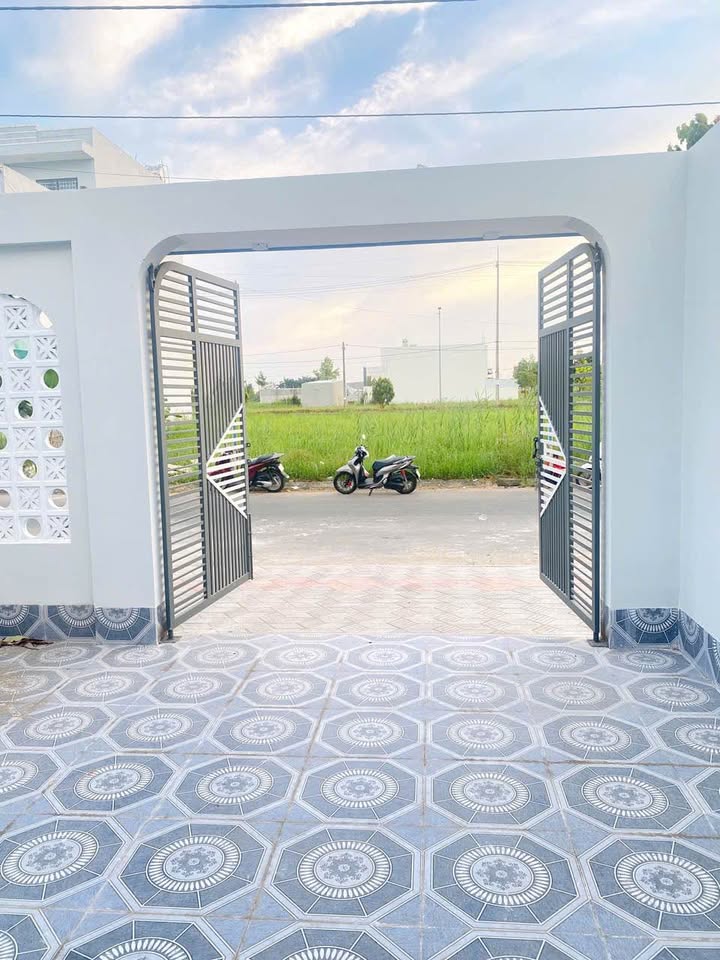 Nhà 1.54 Tỷ, 105m² KĐT Sao Mai Cà Mau - Sân Đậu Ô Tô, Sẵn Sàng Vào Ở Ngay!