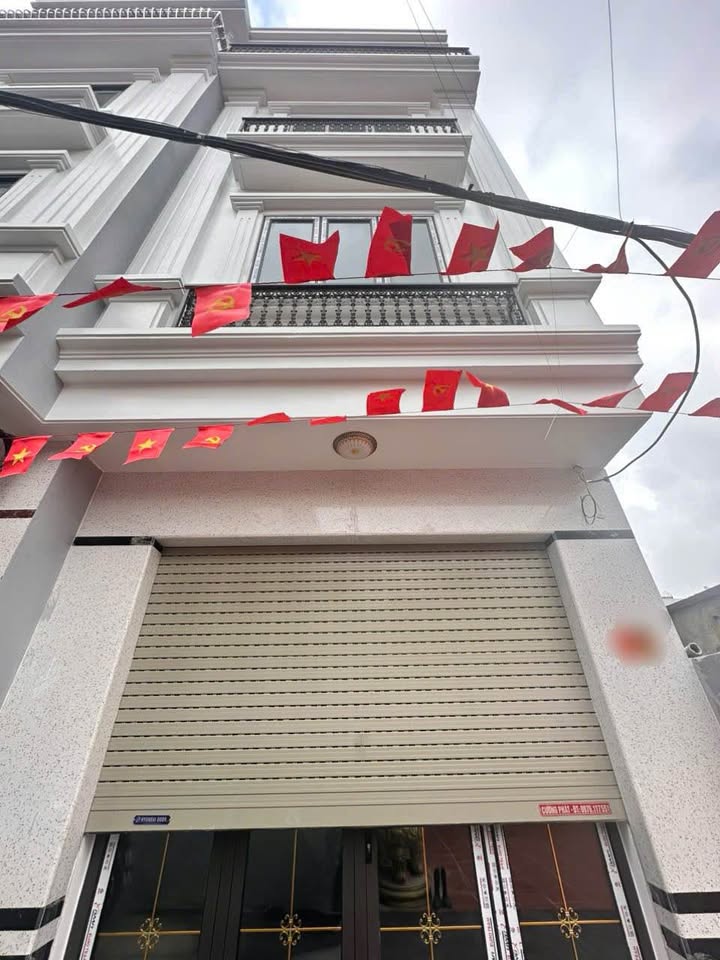 Nhà phố Hồ Sen Lê Chân 46m² giá 5.858 tỷ - Thiết kế hiện đại, tiện nghi đầy đủ!