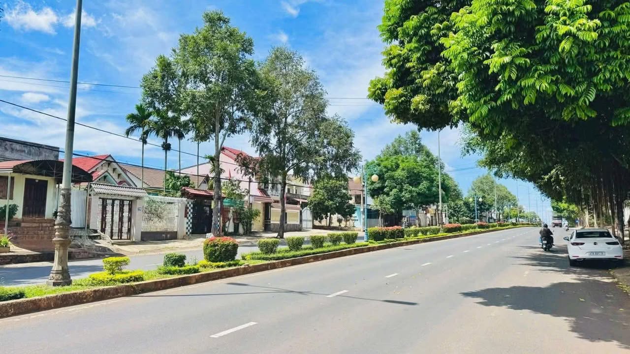 Lô đất mặt tiền Nguyễn Lương Bằng, 150m² giá 5.5 tỷ - Cơ hội vàng cho đầu tư!