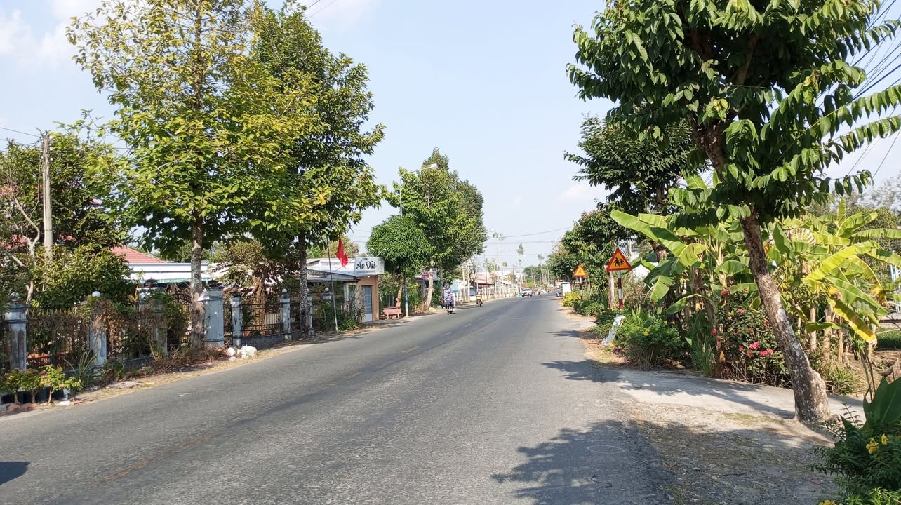 Nhà Mặt Tiền TL851, Xã Long Hậu, 845m² giá 5 tỷ - Cơ hội đầu tư hấp dẫn!